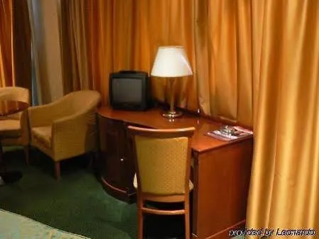 Clelia Palace Hotel Rome 3*,